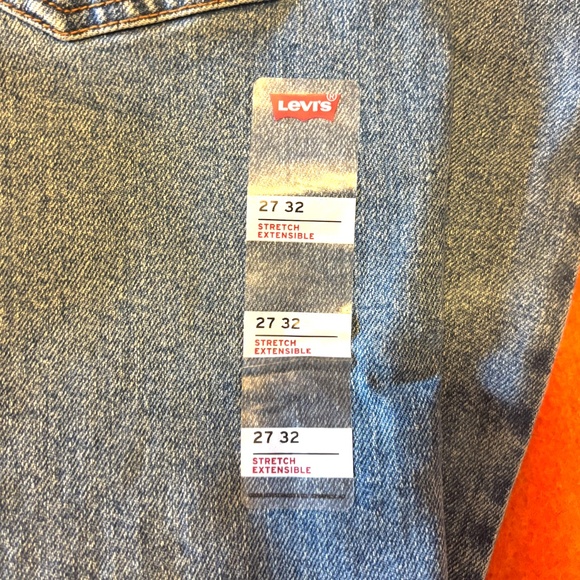 Levi’s superlow stretchy bootcut jeans NWT - Picture 11 of 14